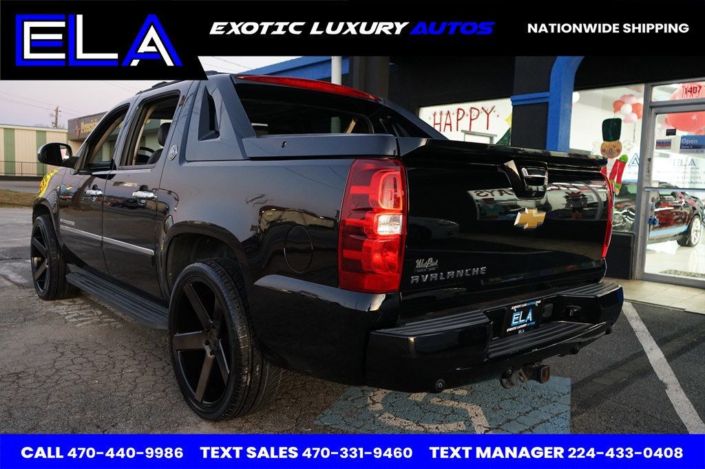 2013 Chevrolet Avalanche NO RUST NO RUST!  BLACK DIAMOND PACKAGE! NAVIGATION! REAR CAMER  - 22776894 - 4