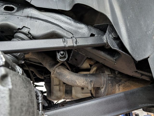 2013 Chevrolet Avalanche Z71 Off-Road Black Diamond - 22950734 - 32