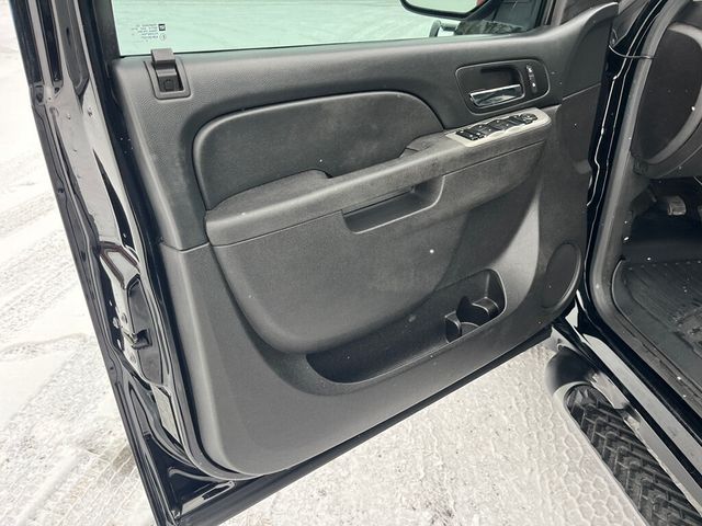 2013 Chevrolet Avalanche Z71 Off-Road Black Diamond - 22950734 - 44