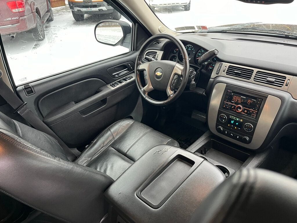 2013 Chevrolet Avalanche Z71 Off-Road Black Diamond - 22950734 - 49