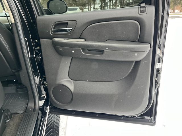 2013 Chevrolet Avalanche Z71 Off-Road Black Diamond - 22950734 - 50