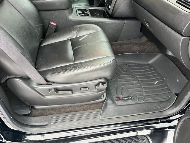 2013 Chevrolet Avalanche Z71 Off-Road Black Diamond - 22950734 - 52