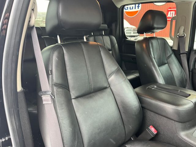 2013 Chevrolet Avalanche Z71 Off-Road Black Diamond - 22950734 - 53