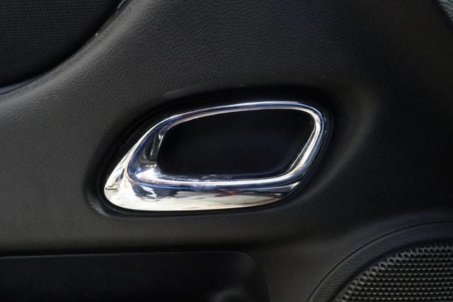 2013 Chevrolet Camaro 1SS, CLEAN CARFAX, AUTO TRANS, SPOILER, TINTED, BLUETOOTH!!! - 22926117 - 14