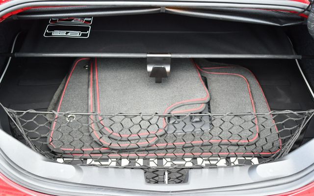 2013 Chevrolet Camaro 2 Door Convertible ZL1 W/Navigation - 23079706 - 18