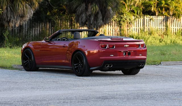 2013 Chevrolet Camaro 2 Door Convertible ZL1 W/Navigation - 23079706 - 29