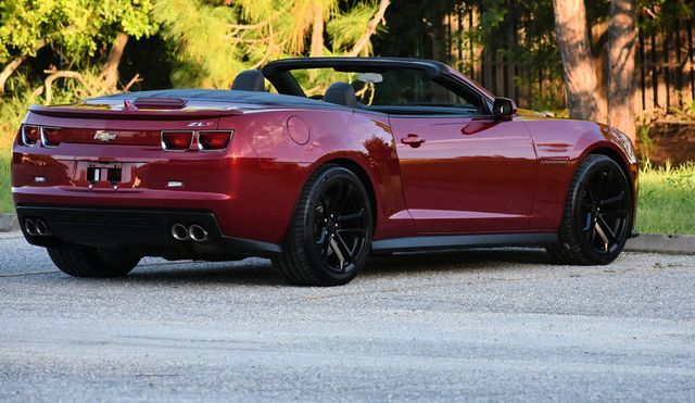 2013 Chevrolet Camaro 2 Door Convertible ZL1 W/Navigation - 23079706 - 30