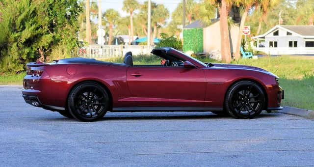 2013 Chevrolet Camaro 2 Door Convertible ZL1 W/Navigation - 23079706 - 34