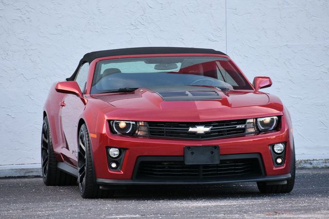 2013 Chevrolet Camaro 2 Door Convertible ZL1 W/Navigation - 23079706 - 37