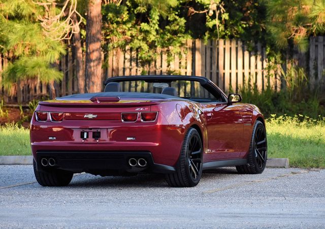 2013 Chevrolet Camaro 2 Door Convertible ZL1 W/Navigation - 23079706 - 6