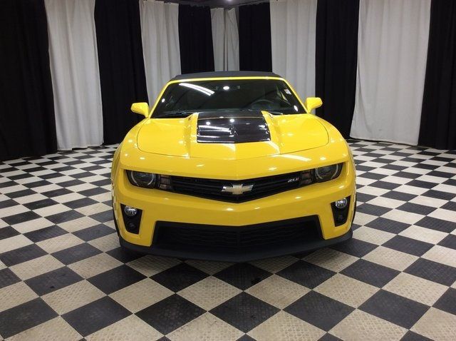 2013 Chevrolet Camaro ZL1 photo 2