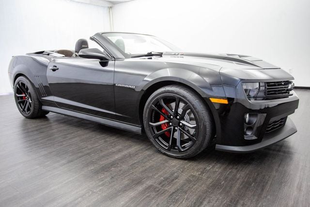 2013 Chevrolet Camaro 2dr Convertible ZL1 - 22488964 - 23