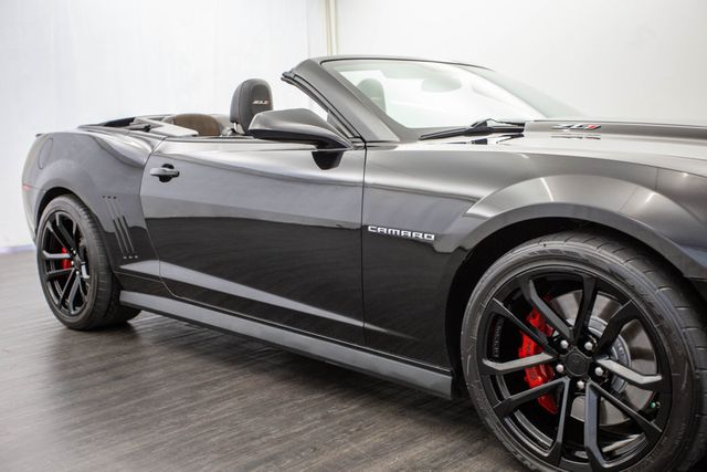 2013 Chevrolet Camaro 2dr Convertible ZL1 - 22488964 - 29