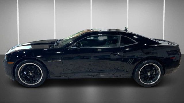 2013 Chevrolet Camaro 2dr Coupe LS w/1LS - 23037353 - 11