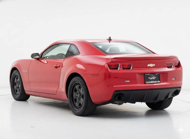 2013 Chevrolet Camaro 2dr Coupe LS w/1LS - 22939258 - 6