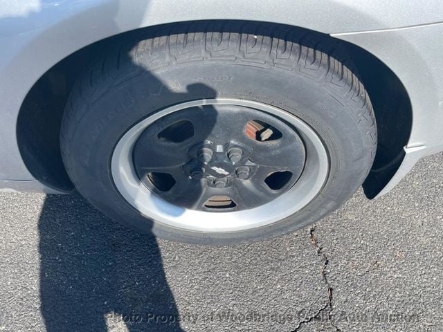 2013 Chevrolet Camaro 2dr Coupe LS w/2LS - 22998307 - 13