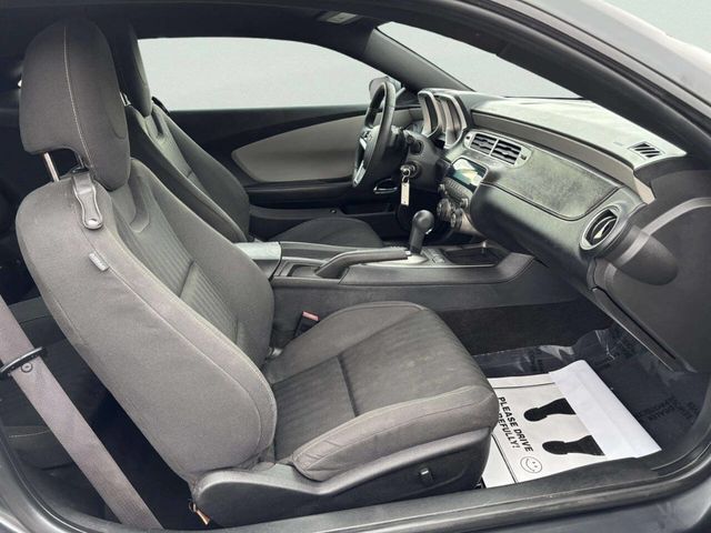 2013 Chevrolet Camaro 2dr Coupe LS w/2LS - 23046492 - 17