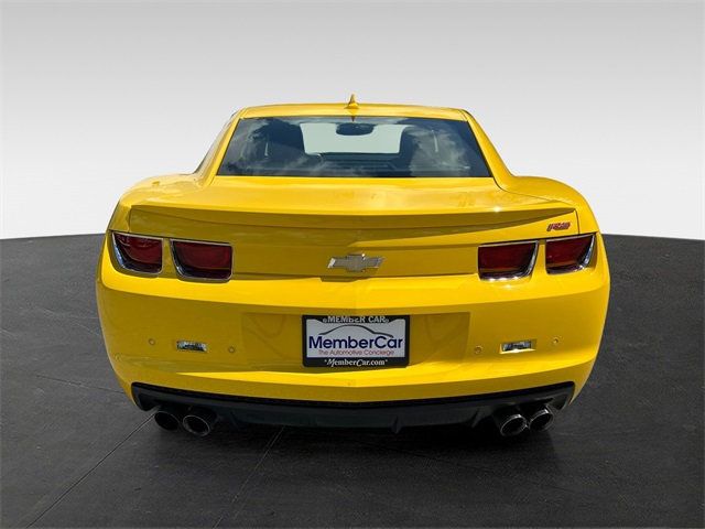 2013 Chevrolet Camaro Coupe 2LT photo 4
