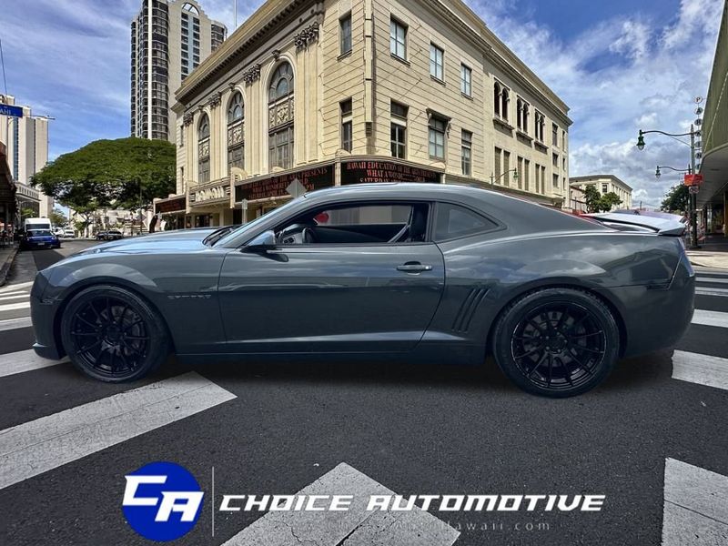 2013 Chevrolet Camaro 2SS photo 3