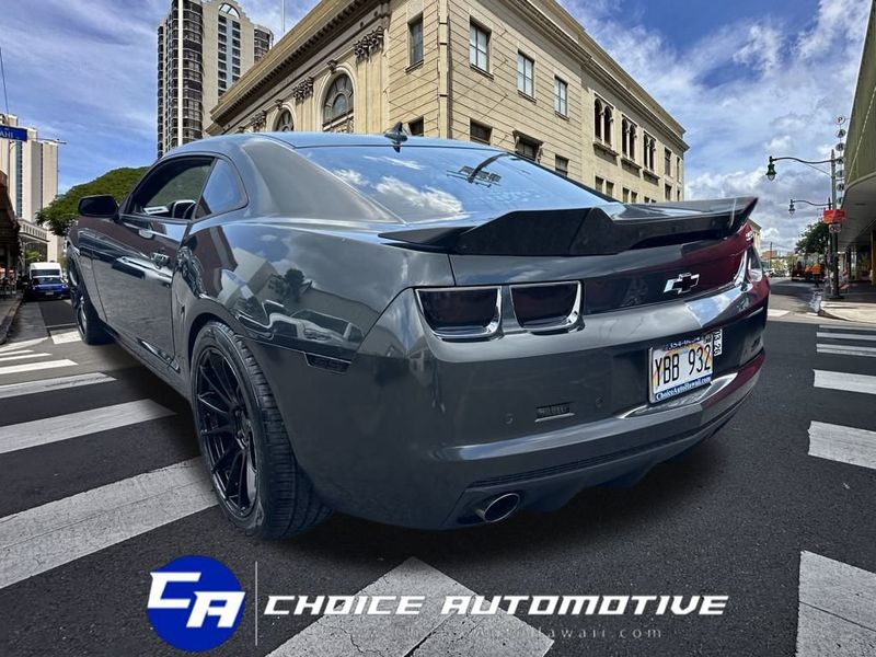 2013 Chevrolet Camaro 2SS photo 4