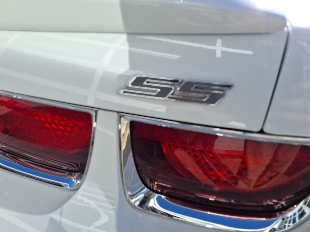 Chevrolet Camaro photo 17