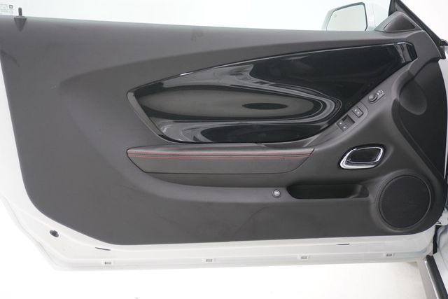 2013 Chevrolet Camaro 2dr Coupe ZL1 - 22942236 - 14