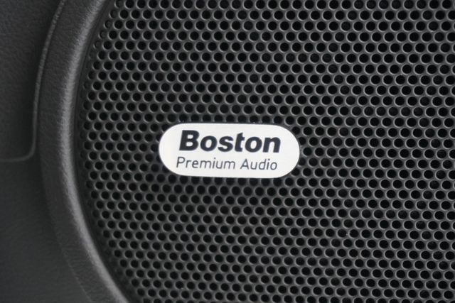 2013 Chevrolet Camaro 2dr Coupe ZL1 - 22942236 - 16