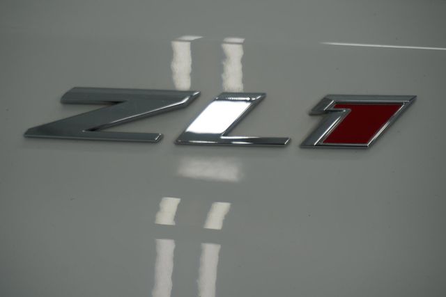 2013 Chevrolet Camaro 2dr Coupe ZL1 - 22942236 - 7