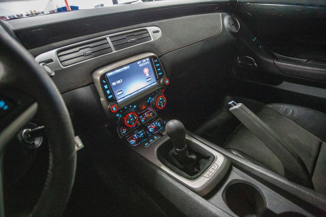 2013 Chevrolet Camaro 2dr Coupe ZL1 - 22947373 - 6