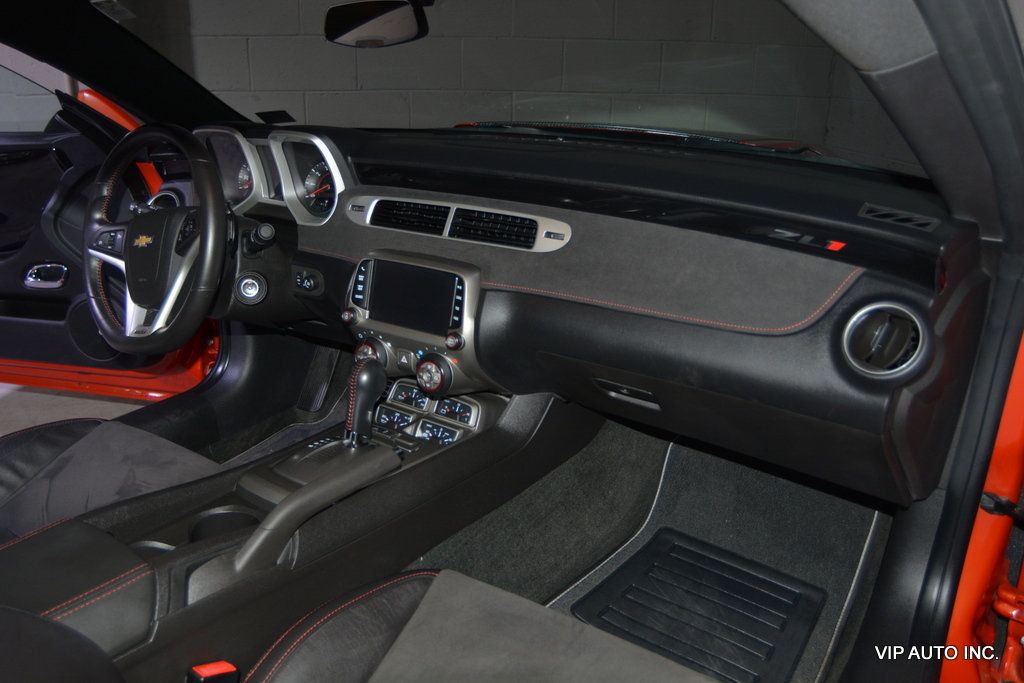 2013 Chevrolet Camaro 2dr Coupe ZL1 - 22916596 - 9