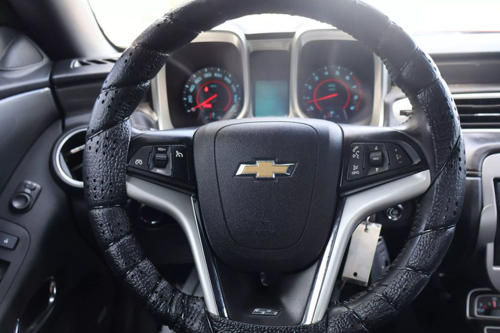 2013 Chevrolet Camaro 2 SS, MANUAL TRANS, SPOILER, BACKUP CAM, TOUCH SCREEN!!! - 22864007 - 23