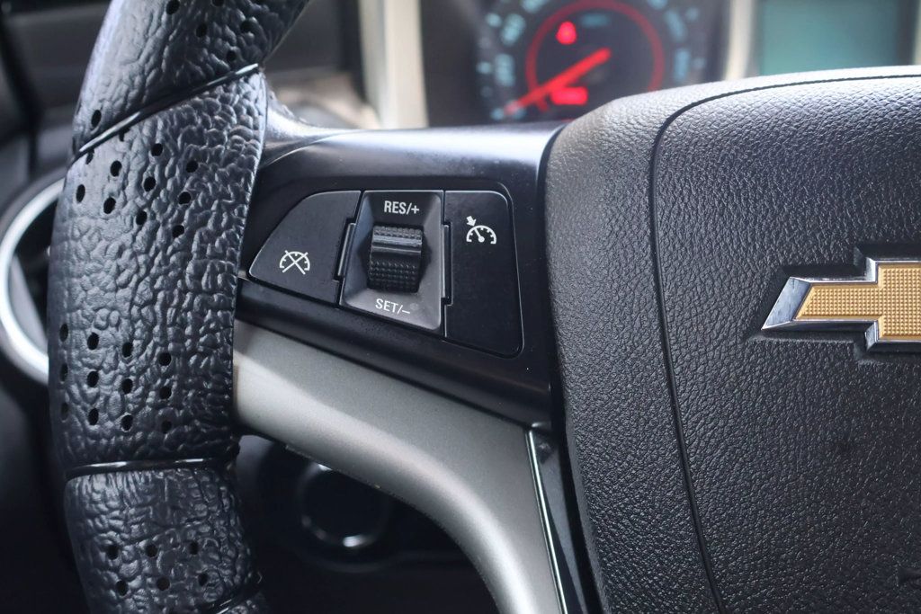 2013 Chevrolet Camaro 2 SS, MANUAL TRANS, SPOILER, BACKUP CAM, TOUCH SCREEN!!! - 22864007 - 24