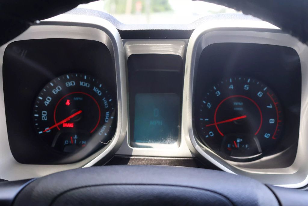 2013 Chevrolet Camaro 2 SS, MANUAL TRANS, SPOILER, BACKUP CAM, TOUCH SCREEN!!! - 22864007 - 26