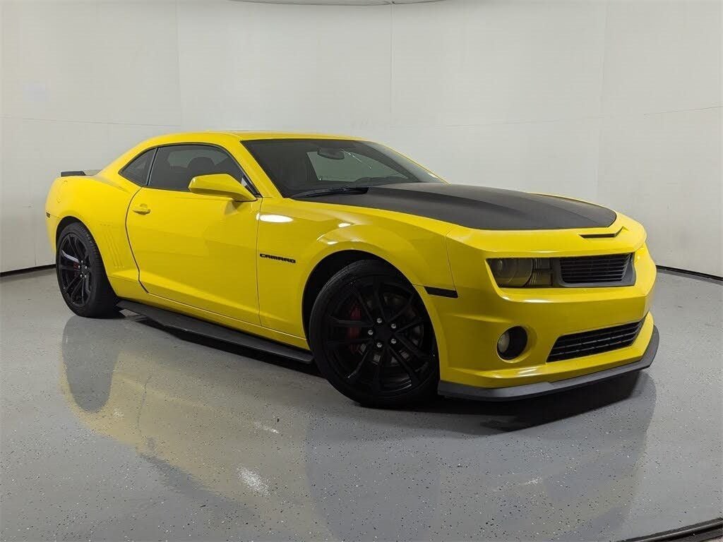 2013 Chevrolet Camaro 2SS NAVIGATION! SUNROOF! HEADS UP DISPLAY! 6 SPEED! LOADED ALL  - 22622527 - 1