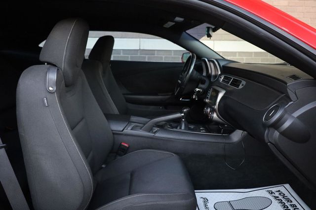 2013 Chevrolet Camaro LT - 23095859 - 21