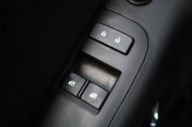 2013 Chevrolet Camaro LT - 23095859 - 31
