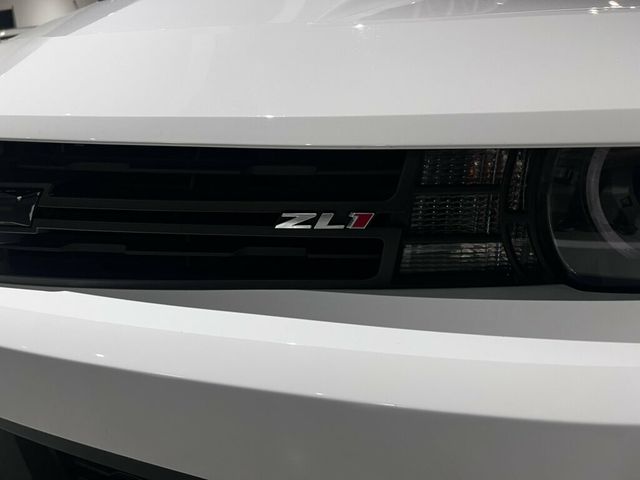 2013 Chevrolet Camaro ZL1/6-SpeedManual/SportBucketSeats/HeatedSeats/CruiseControl - 23080591 - 8