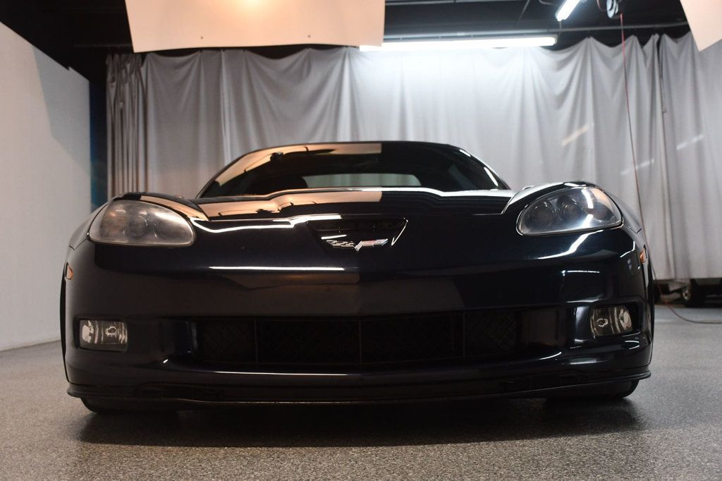 Chevrolet Corvette photo 13