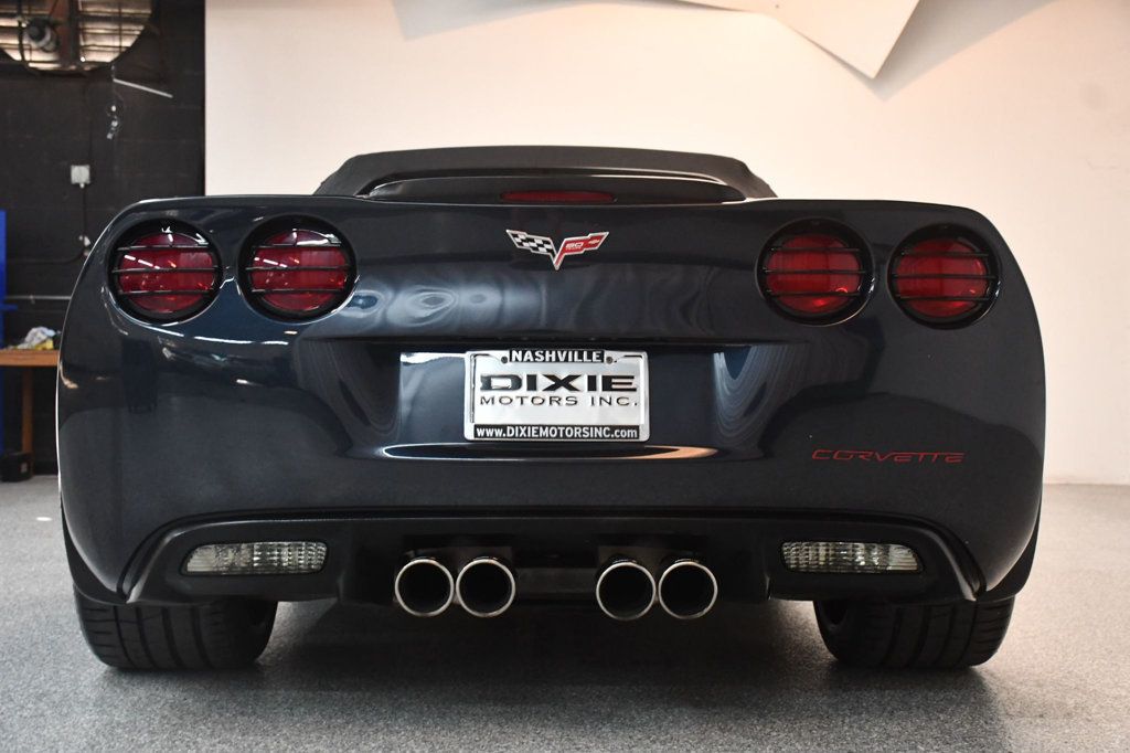 Chevrolet Corvette photo 25