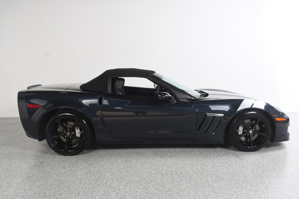 Chevrolet Corvette photo 3