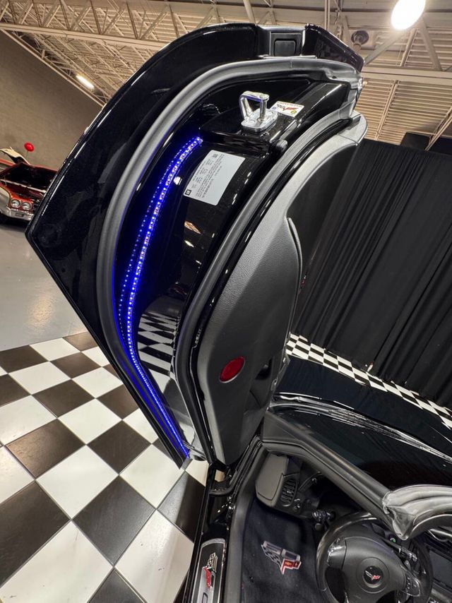 2013 Chevrolet Corvette 2dr Convertible w/1LT - 22866748 - 52