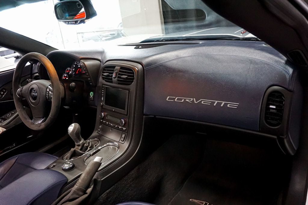 2013 Chevrolet Corvette *427 Convertible 1SC* *60th Anniversary Pkg* *Z06 Carbon Pkg* - 23056739 - 35