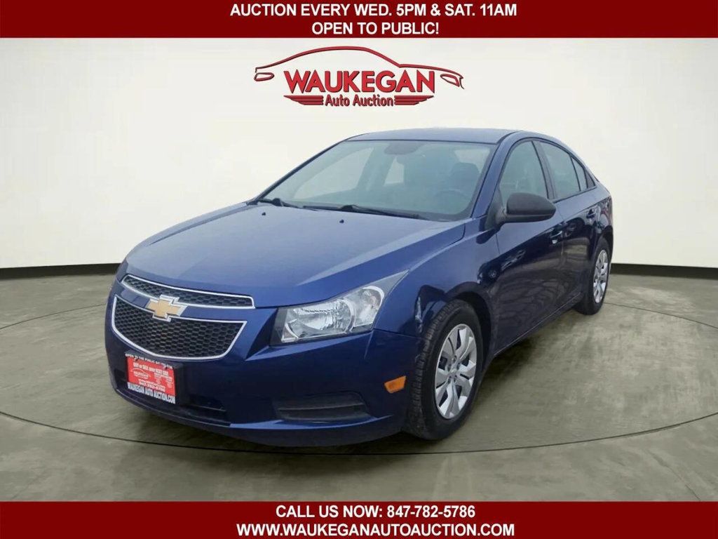 2013 Chevrolet CRUZE 4dr Sedan Automatic LS - 22994643 | Video 1