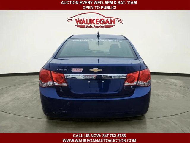 2013 Chevrolet CRUZE 4dr Sedan Automatic LS - 22994643 - 4