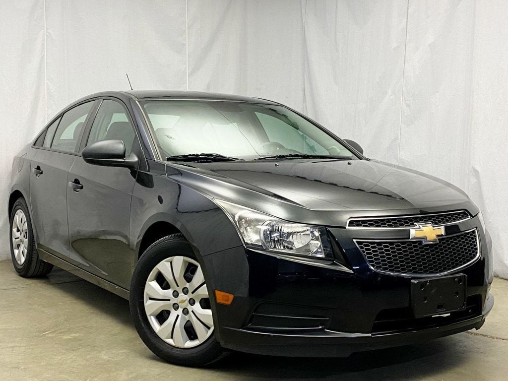 2013 Chevrolet CRUZE 4dr Sedan Automatic LS - 22744673 - 3