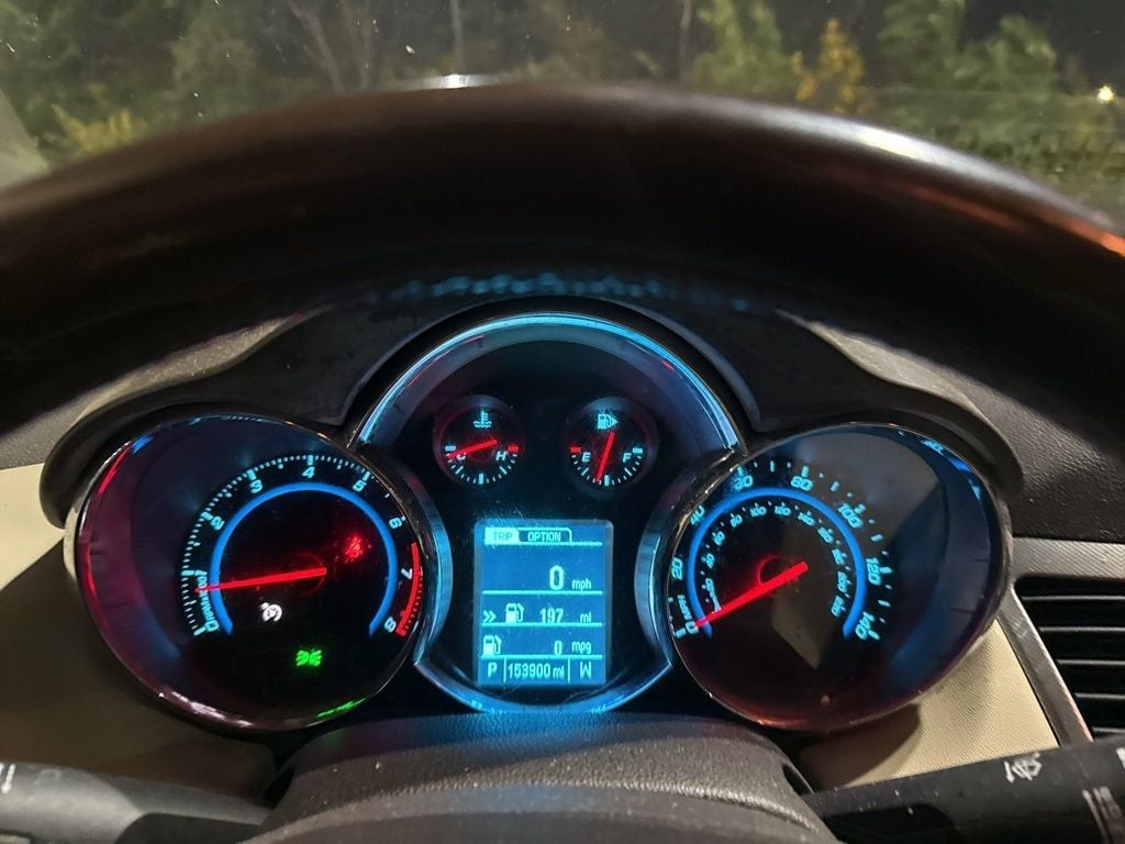 2013 Chevrolet CRUZE 4dr Sedan LTZ - 22939137 - 11