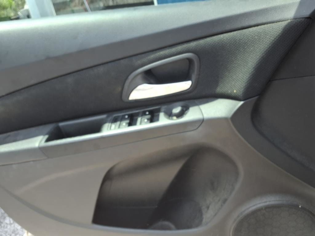 2013 Chevrolet CRUZE 4dr Sedan LTZ - 22901593 - 16