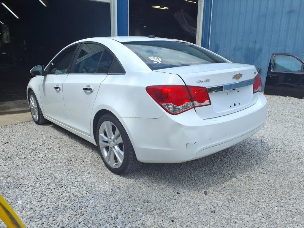2013 Chevrolet CRUZE 4dr Sedan LTZ - 22901593 - 2