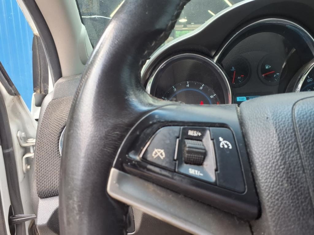 2013 Chevrolet CRUZE 4dr Sedan LTZ - 22901593 - 6