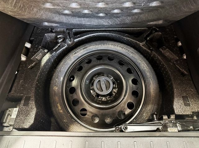 2013 Chevrolet Equinox FWD 4dr LS - 22931553 - 27